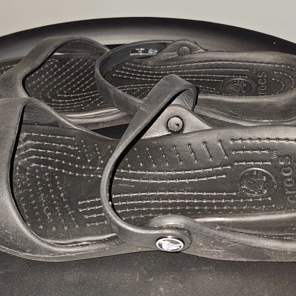Crocs - Picture 3 of 5